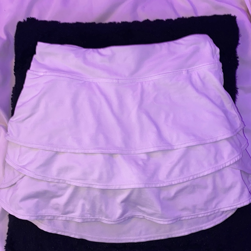 Girls athleta swing skirt size 7 (small) in white
